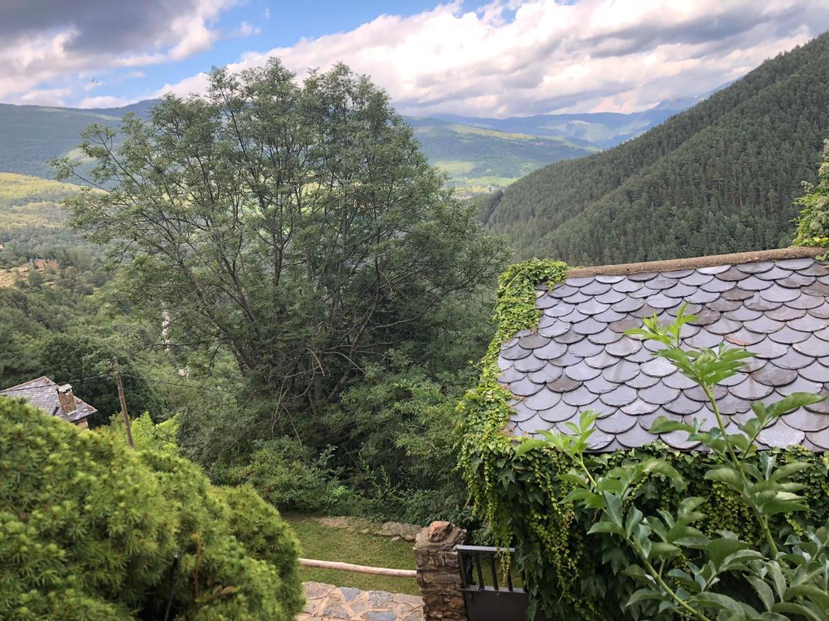 Casa Rural Pirineu Neva ภายนอก รูปภาพ