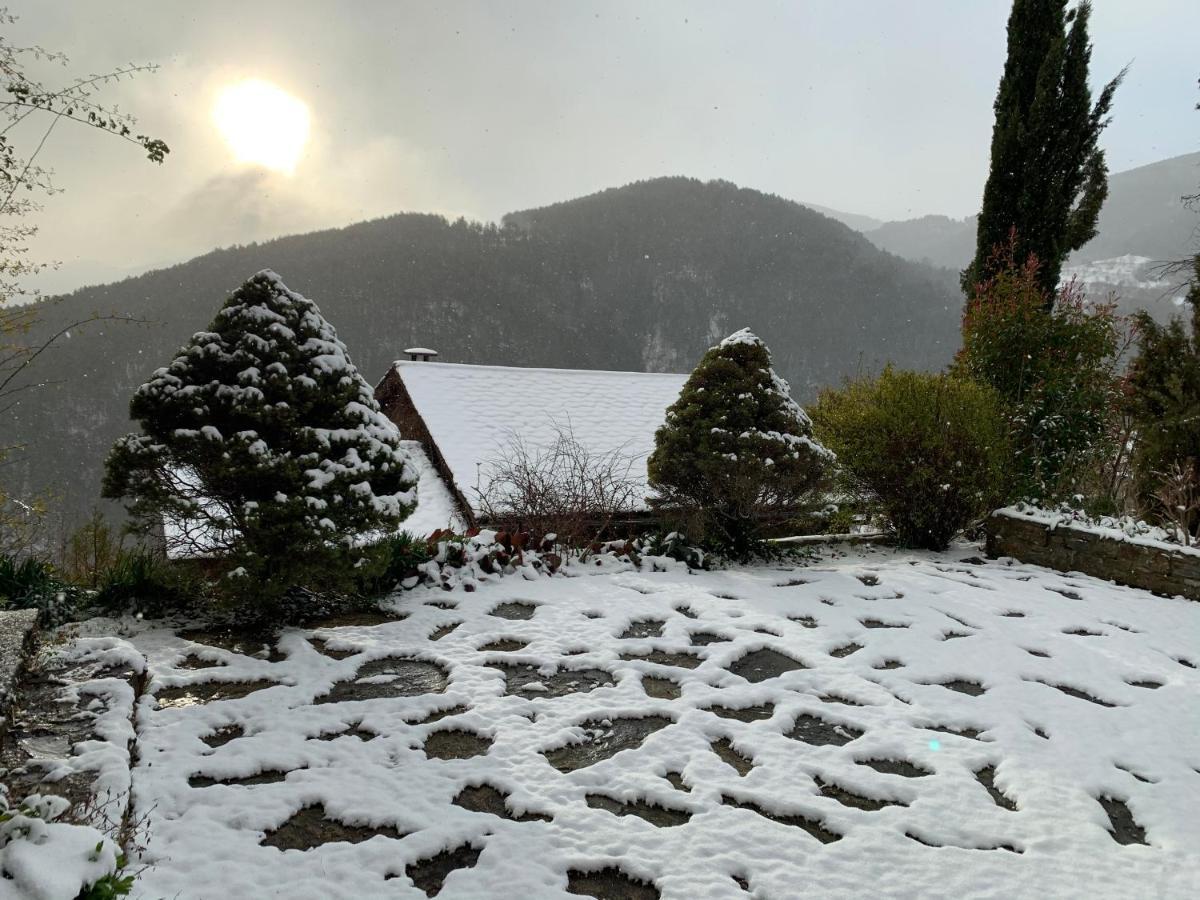 Casa Rural Pirineu Neva ภายนอก รูปภาพ